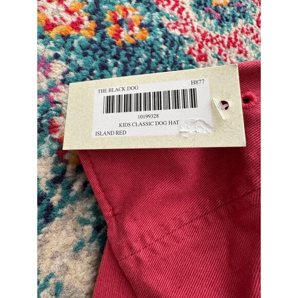 The Black Dog Kids Classic Dog Hat Island Red NWT - Picture 3 of 5